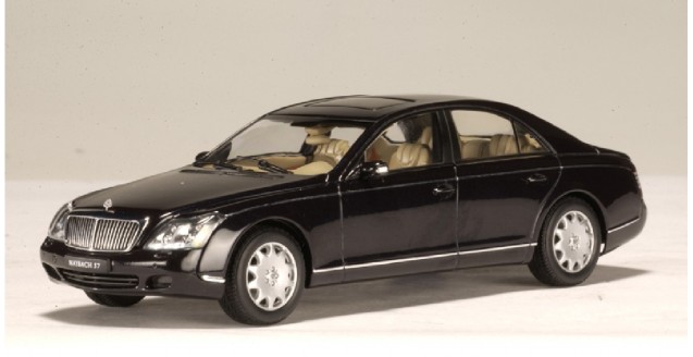 AutoArt 1/43 Maybach 57 SWB Caspian Black